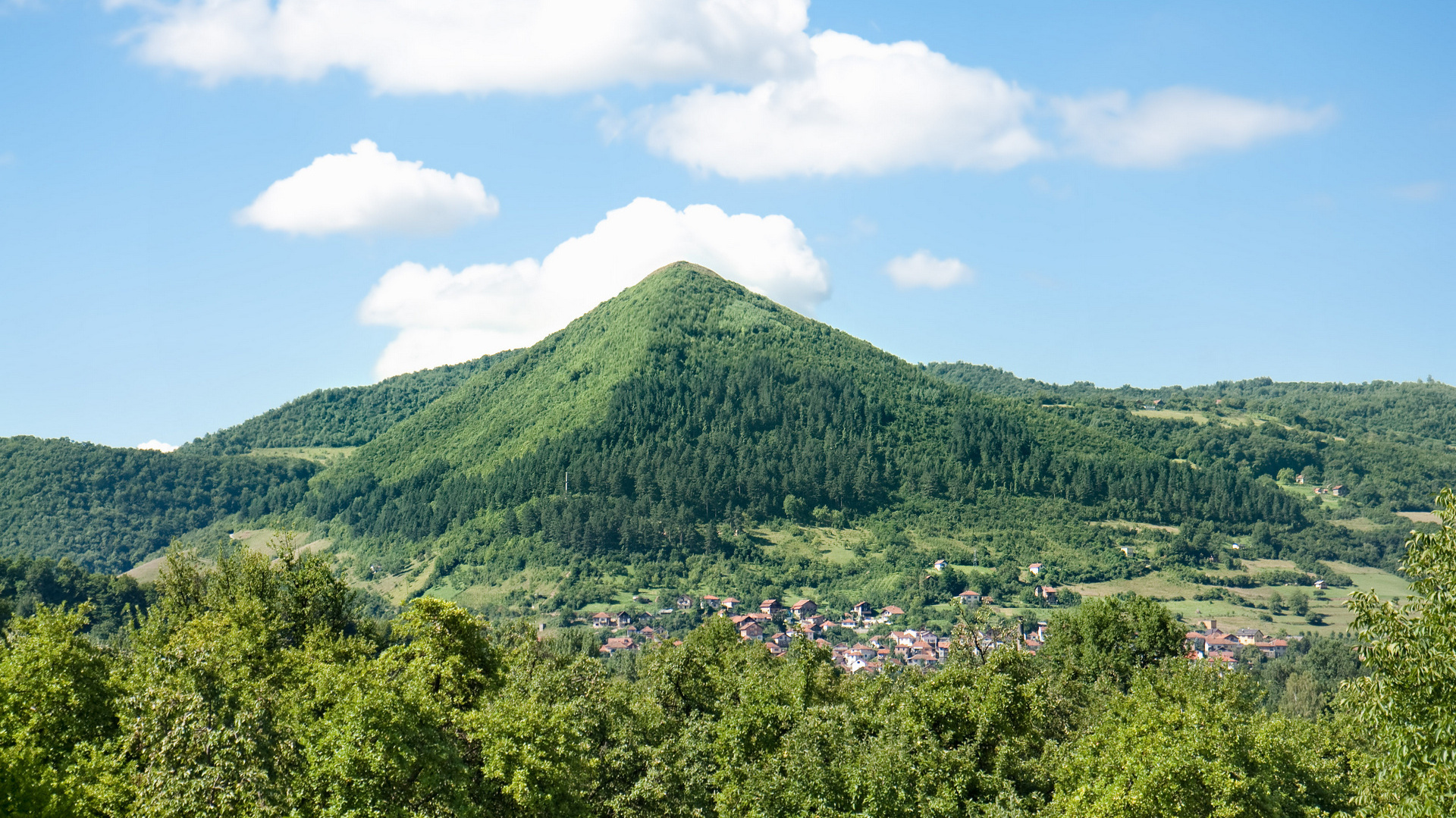 Bosnische Pyramiden und Kraftorte in Montenegro