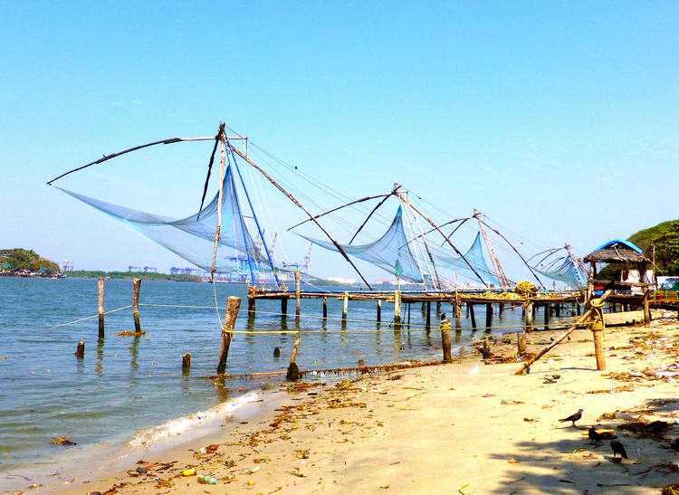 chinesische-Fischernetze-in-Fort-Kochi-Südindien